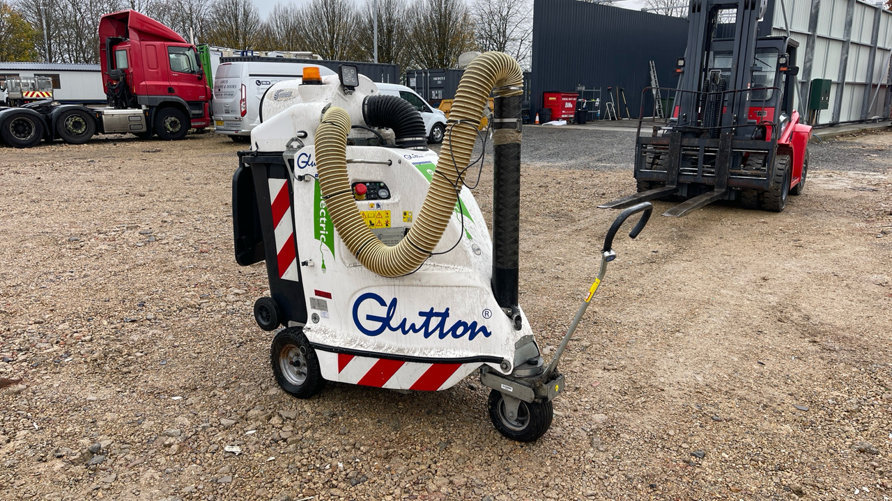 Glutton 2411 - Priemyselný vysávač: obrázok 1 Glutton 2411 - Priemyselný vysávač: obrázok 1