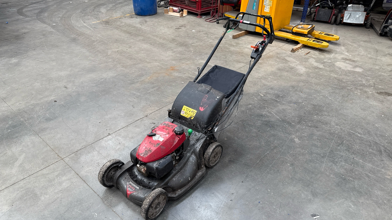 HONDA HRX537 C5HYEA - Záhradná kosačka: obrázok 2 HONDA HRX537 C5HYEA - Záhradná kosačka: obrázok 2