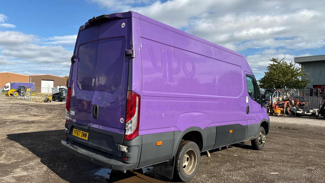 IVECO DAILY 50-150 - Furgon: obrázok 4 IVECO DAILY 50-150 - Furgon: obrázok 4