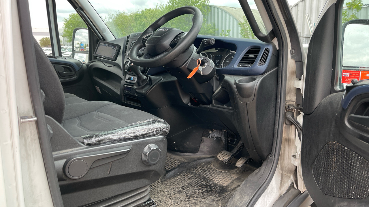 IVECO DAILY 72-180 - Chladirenské nákladné vozidlo: obrázok 5 IVECO DAILY 72-180 - Chladirenské nákladné vozidlo: obrázok 5