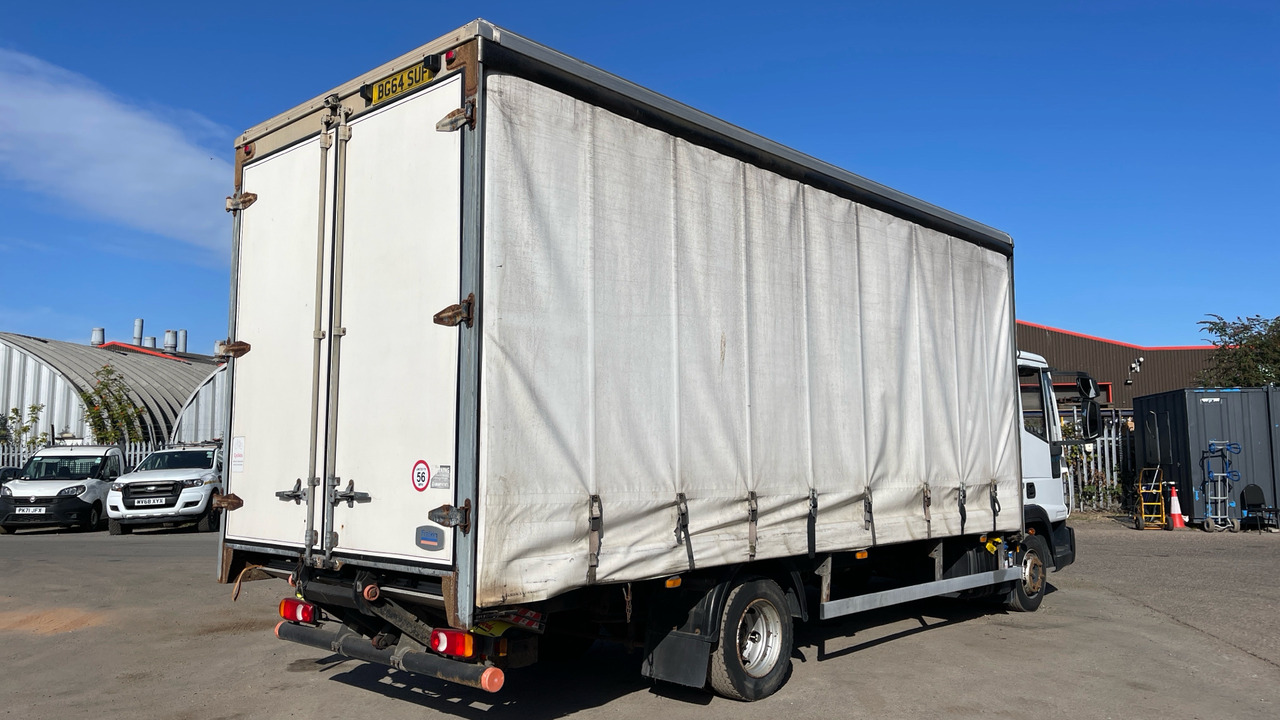 IVECO EUROCARGO 75E - Plachtové nákladné vozidlo: obrázok 4 IVECO EUROCARGO 75E - Plachtové nákladné vozidlo: obrázok 4