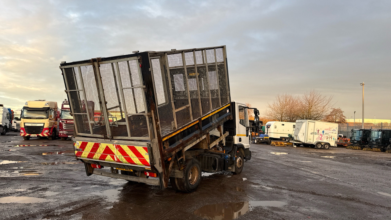 IVECO EUROCARGO 75E16S S-A - Sklápač: obrázok 4 IVECO EUROCARGO 75E16S S-A - Sklápač: obrázok 4