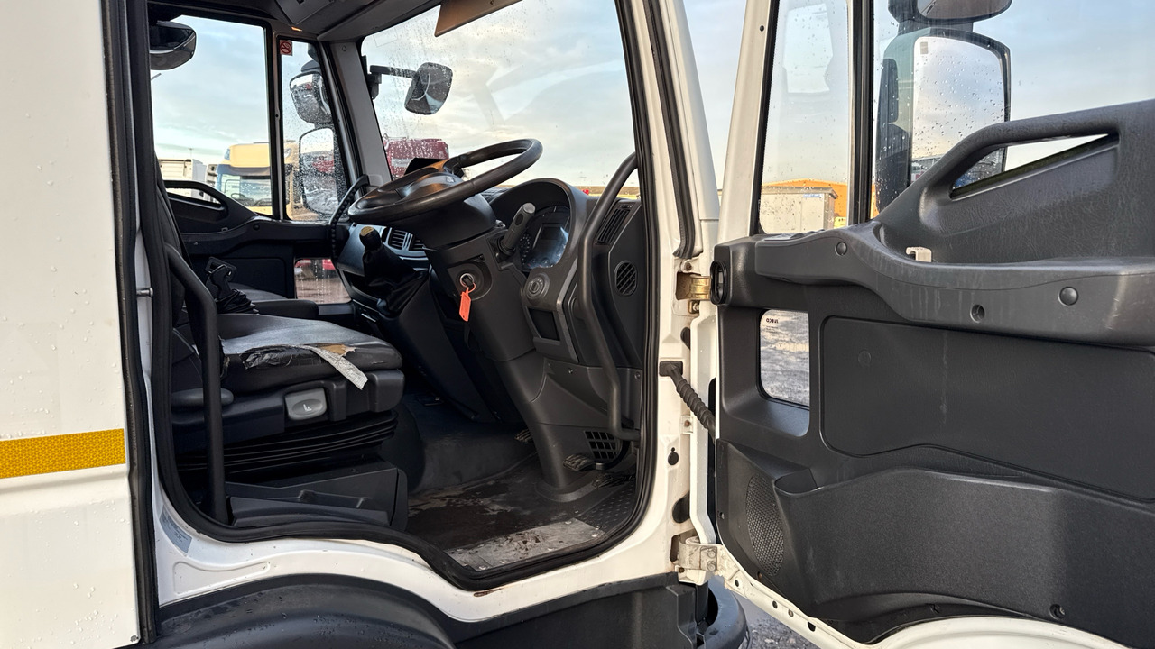 IVECO EUROCARGO 75E16S S-A - Sklápač: obrázok 5 IVECO EUROCARGO 75E16S S-A - Sklápač: obrázok 5