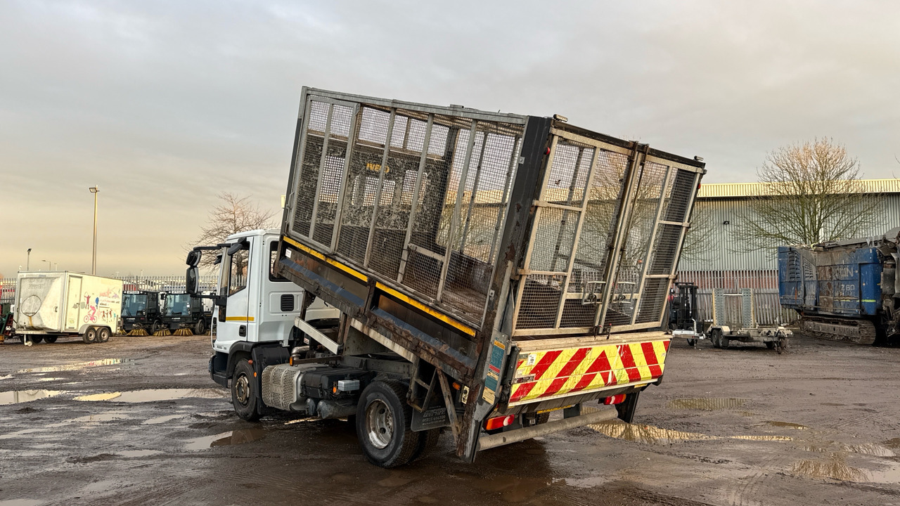 IVECO EUROCARGO 75E16S S-A - Sklápač: obrázok 3 IVECO EUROCARGO 75E16S S-A - Sklápač: obrázok 3