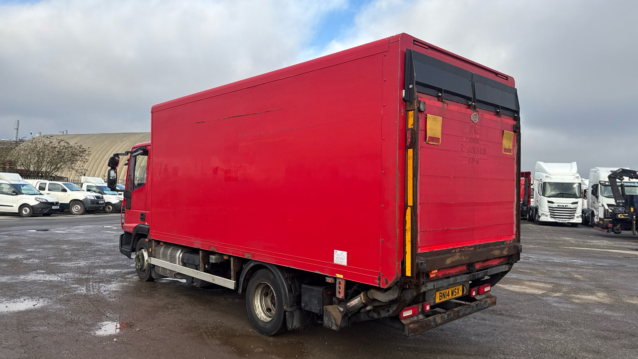 IVECO EUROCARGO 75e16 - Skříňový nákladní auto: obrázok 3 IVECO EUROCARGO 75e16 - Skříňový nákladní auto: obrázok 3