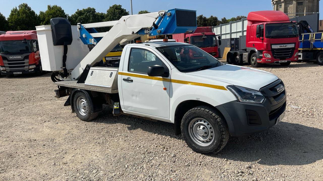 Isuzu D-Max - Automobilová plošina: obrázok 1 Isuzu D-Max - Automobilová plošina: obrázok 1