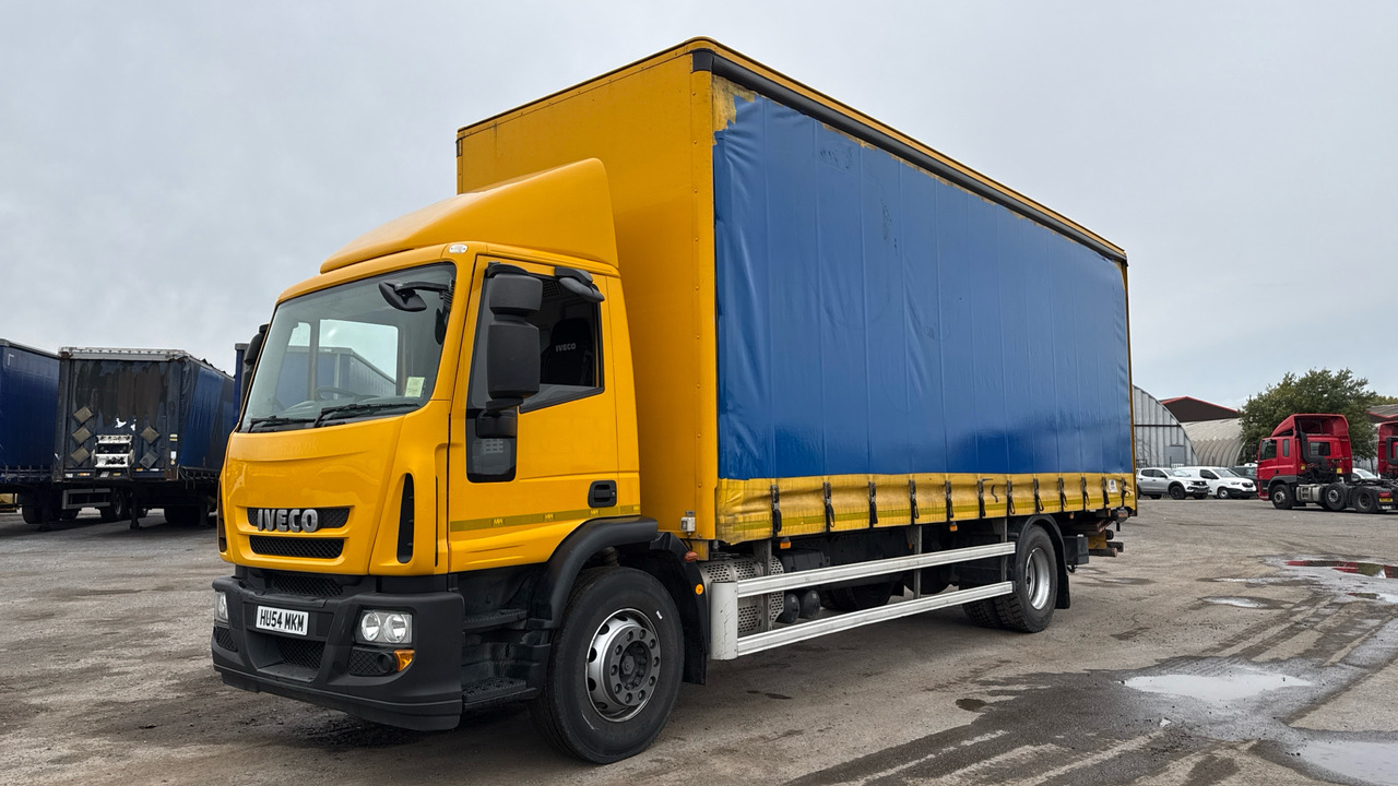 Iveco EUROCARGO 180E - Plachtové nákladné vozidlo: obrázok 2 Iveco EUROCARGO 180E - Plachtové nákladné vozidlo: obrázok 2