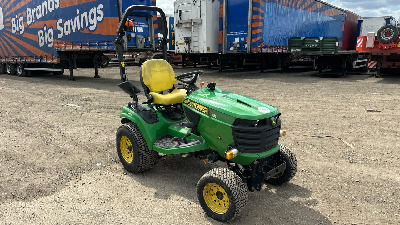 JOHN DEERE X949 - Záhradná kosačka: obrázok 1 JOHN DEERE X949 - Záhradná kosačka: obrázok 1