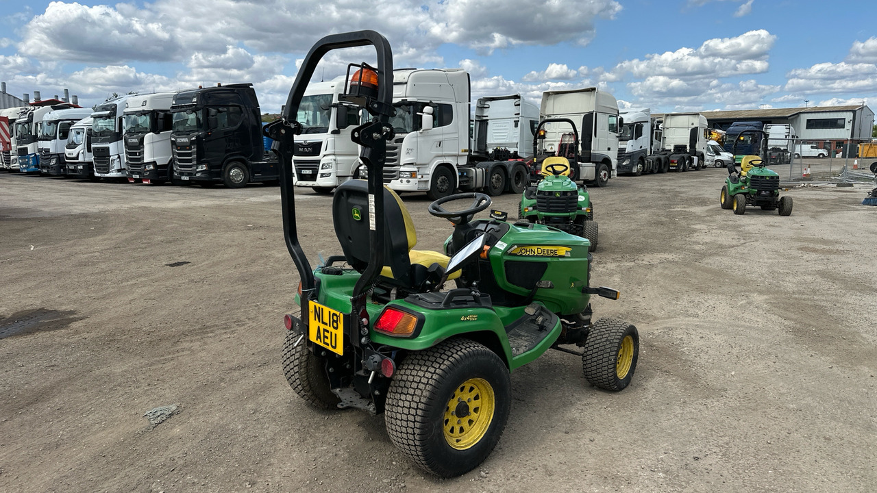JOHN DEERE X949 - Záhradná kosačka: obrázok 4 JOHN DEERE X949 - Záhradná kosačka: obrázok 4
