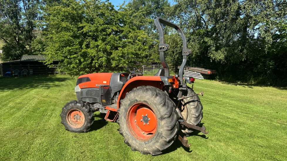 KUBOTA L4240 - Traktor: obrázok 3 KUBOTA L4240 - Traktor: obrázok 3