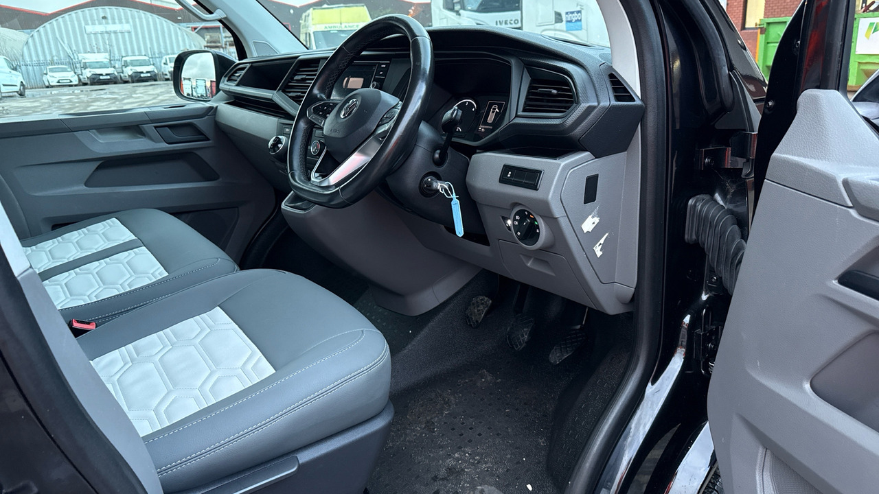 VOLKSWAGEN TRANSPORTER T28 2.0 TDI 110PS HIGHLINE CAMPER VAN - Karavan: obrázok 5 VOLKSWAGEN TRANSPORTER T28 2.0 TDI 110PS HIGHLINE CAMPER VAN - Karavan: obrázok 5