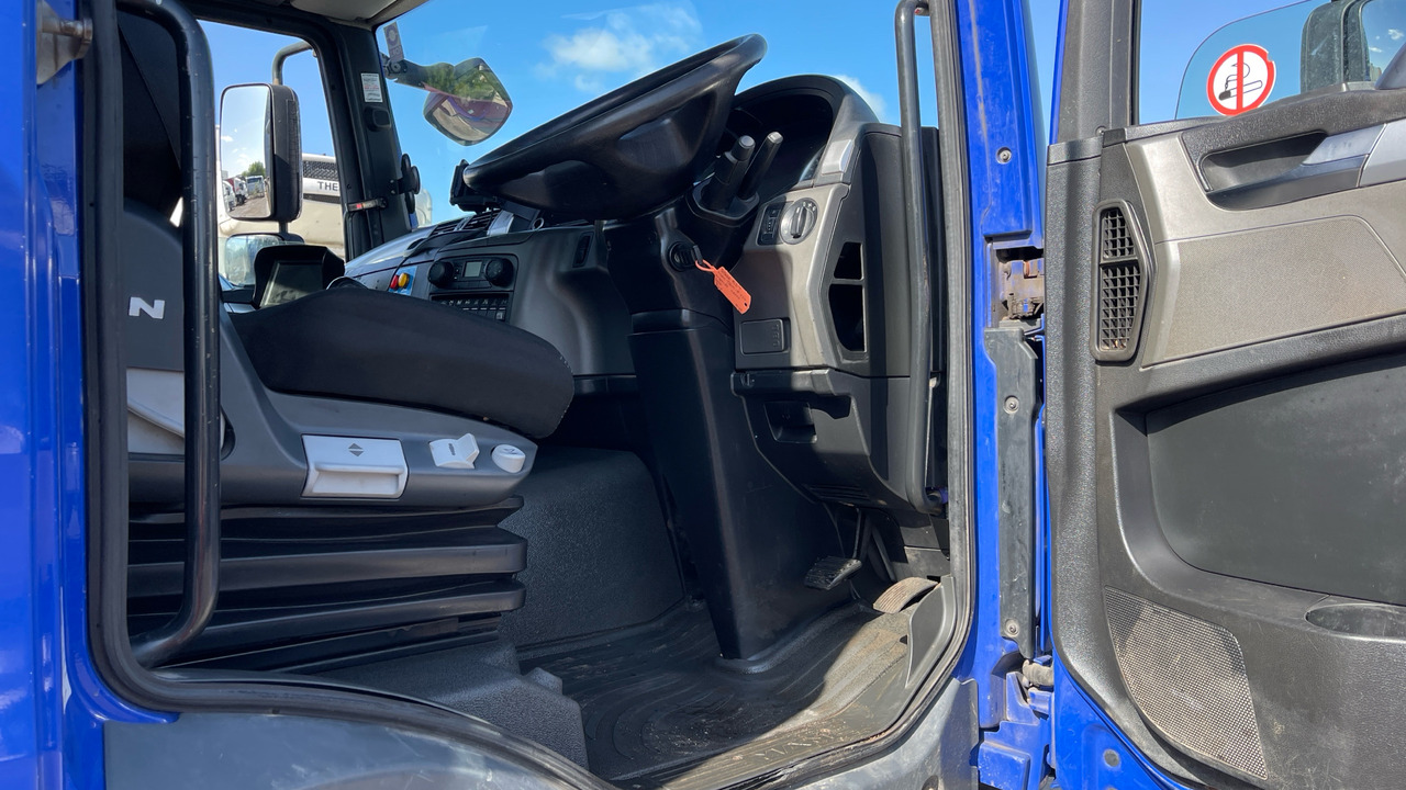 MAN TGM 18.250 - Valníkový/ Plošinový nákladný automobil, Auto s hydraulickou rukou: obrázok 5 MAN TGM 18.250 - Valníkový/ Plošinový nákladný automobil, Auto s hydraulickou rukou: obrázok 5
