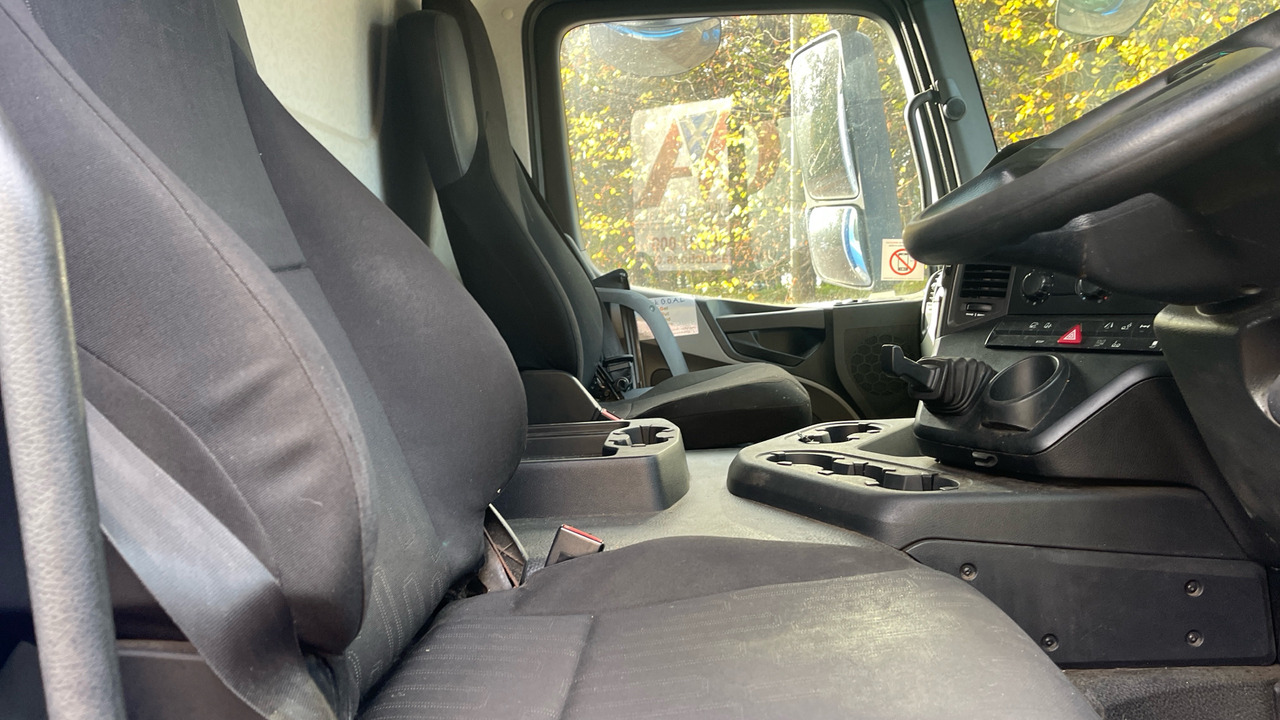 MERCEDES-BENZ ANTOS 2532 - Plachtové nákladné vozidlo: obrázok 5 MERCEDES-BENZ ANTOS 2532 - Plachtové nákladné vozidlo: obrázok 5