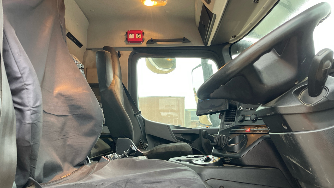 MERCEDES-BENZ AROCS - Sklápač, Auto s hydraulickou rukou: obrázok 5 MERCEDES-BENZ AROCS - Sklápač, Auto s hydraulickou rukou: obrázok 5