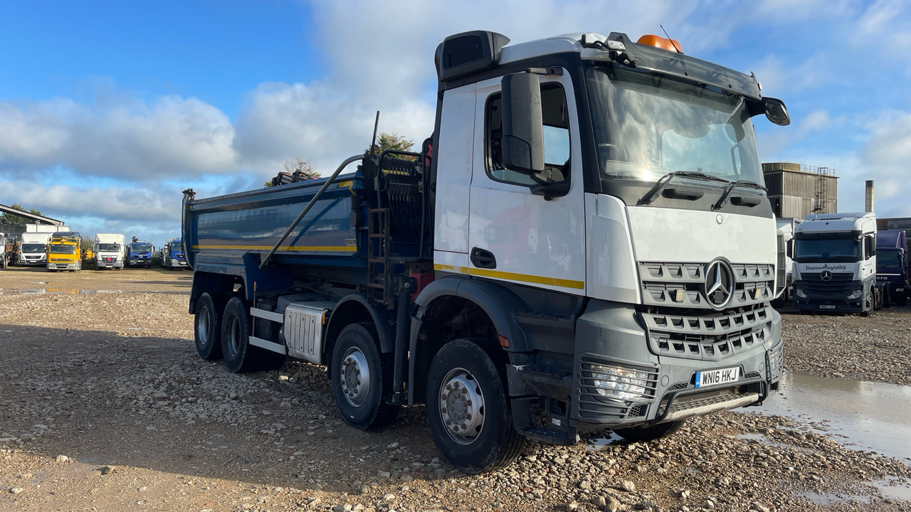 MERCEDES-BENZ AROCS - Sklápač, Auto s hydraulickou rukou: obrázok 1 MERCEDES-BENZ AROCS - Sklápač, Auto s hydraulickou rukou: obrázok 1