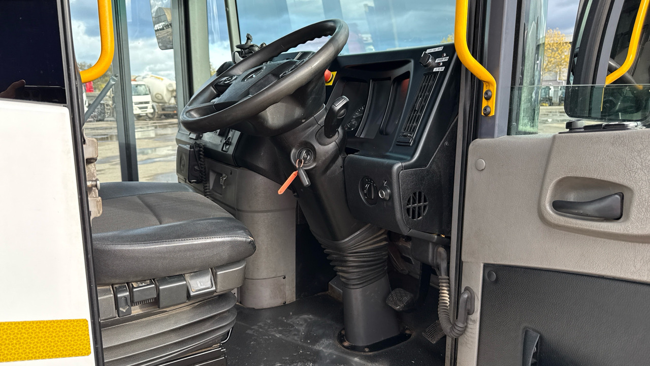 MERCEDES-BENZ ECONIC 2630 - Auto na odvoz odpadu: obrázok 5 MERCEDES-BENZ ECONIC 2630 - Auto na odvoz odpadu: obrázok 5