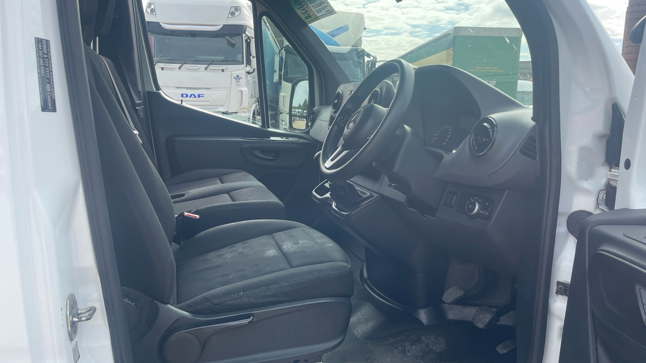 MERCEDES-BENZ SPRINTER 314 CDI - Chladiarenská dodávka: obrázok 5 MERCEDES-BENZ SPRINTER 314 CDI - Chladiarenská dodávka: obrázok 5