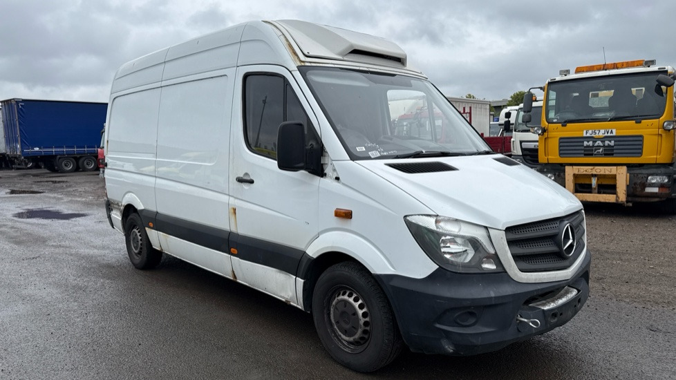 MERCEDES-BENZ SPRINTER 314 CDI - Chladiarenská dodávka: obrázok 2 MERCEDES-BENZ SPRINTER 314 CDI - Chladiarenská dodávka: obrázok 2