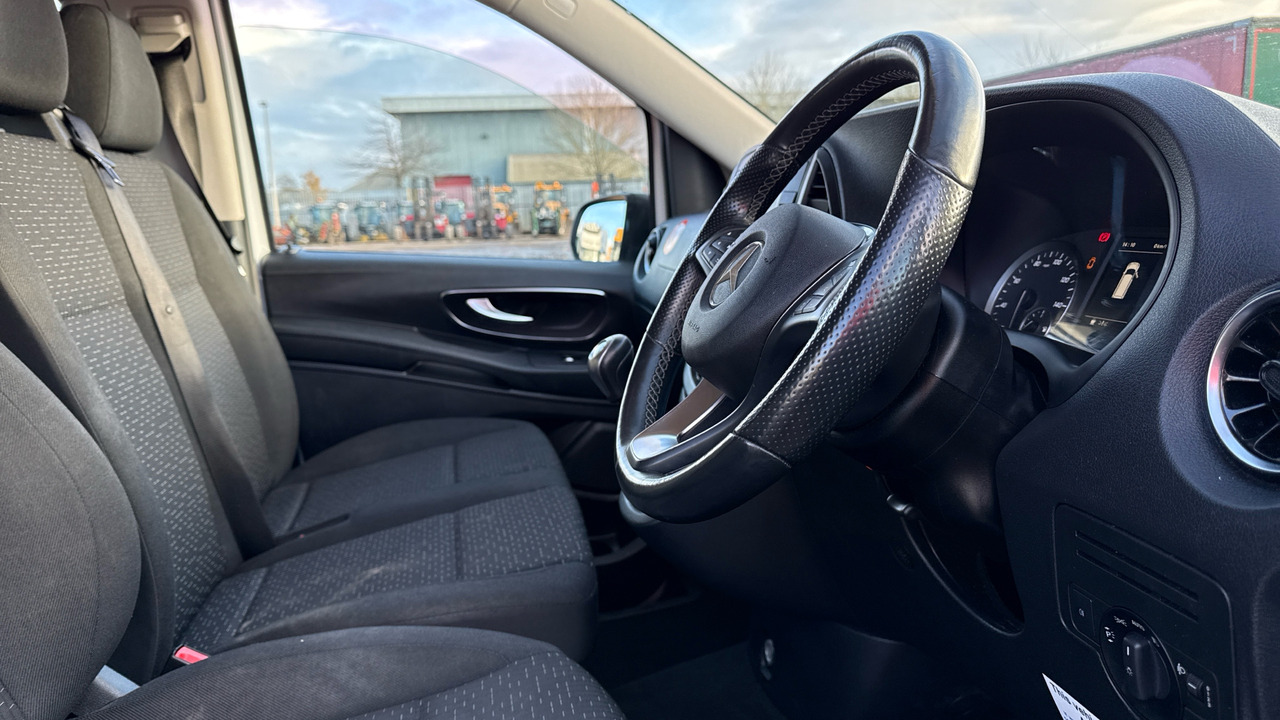 MERCEDES-BENZ VITO 114 CDI - Minibus, Mikrobus: obrázok 5 MERCEDES-BENZ VITO 114 CDI - Minibus, Mikrobus: obrázok 5