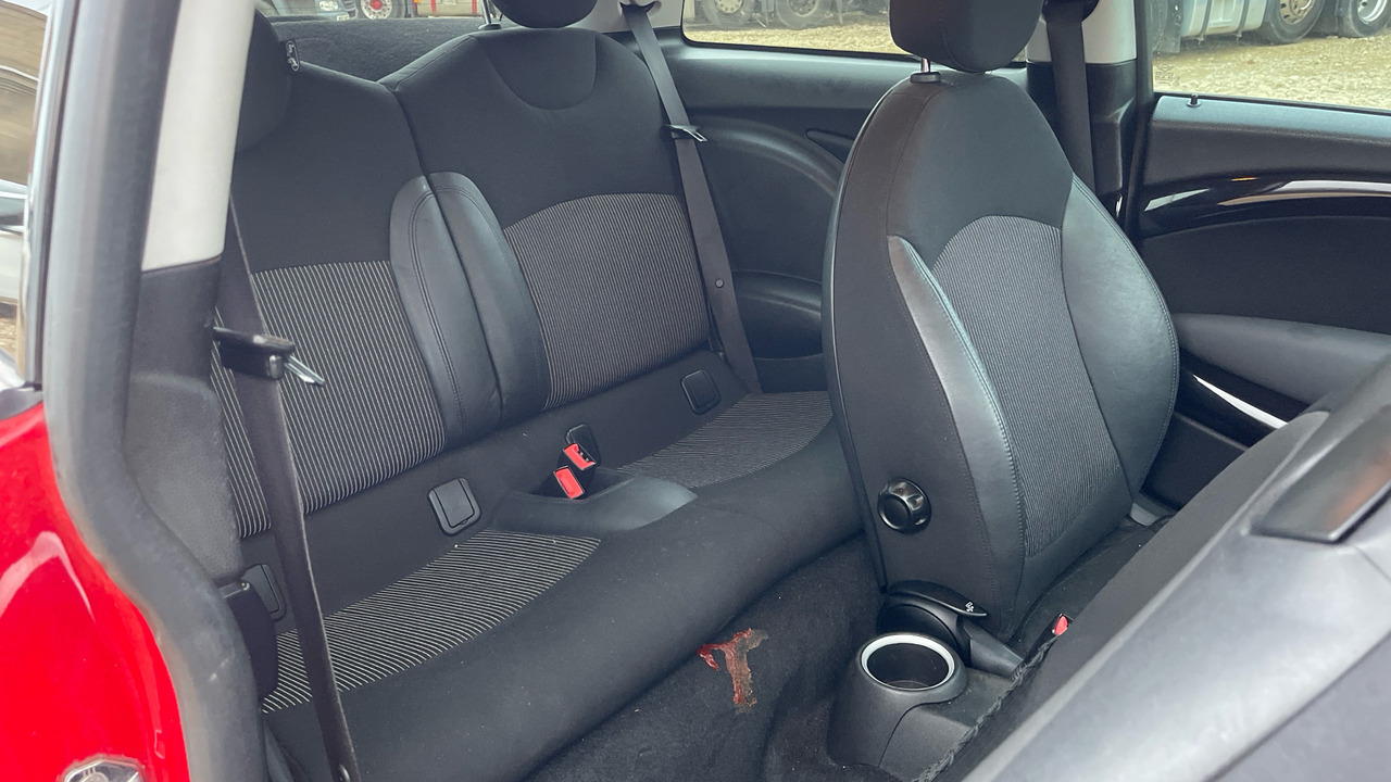 Hatchback MINI COOPER COOPER S: obrázok 16 Hatchback MINI COOPER COOPER S: obrázok 16