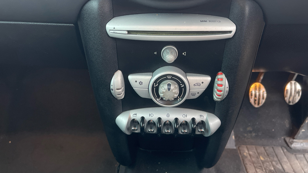 Hatchback MINI COOPER COOPER S: obrázok 17 Hatchback MINI COOPER COOPER S: obrázok 17