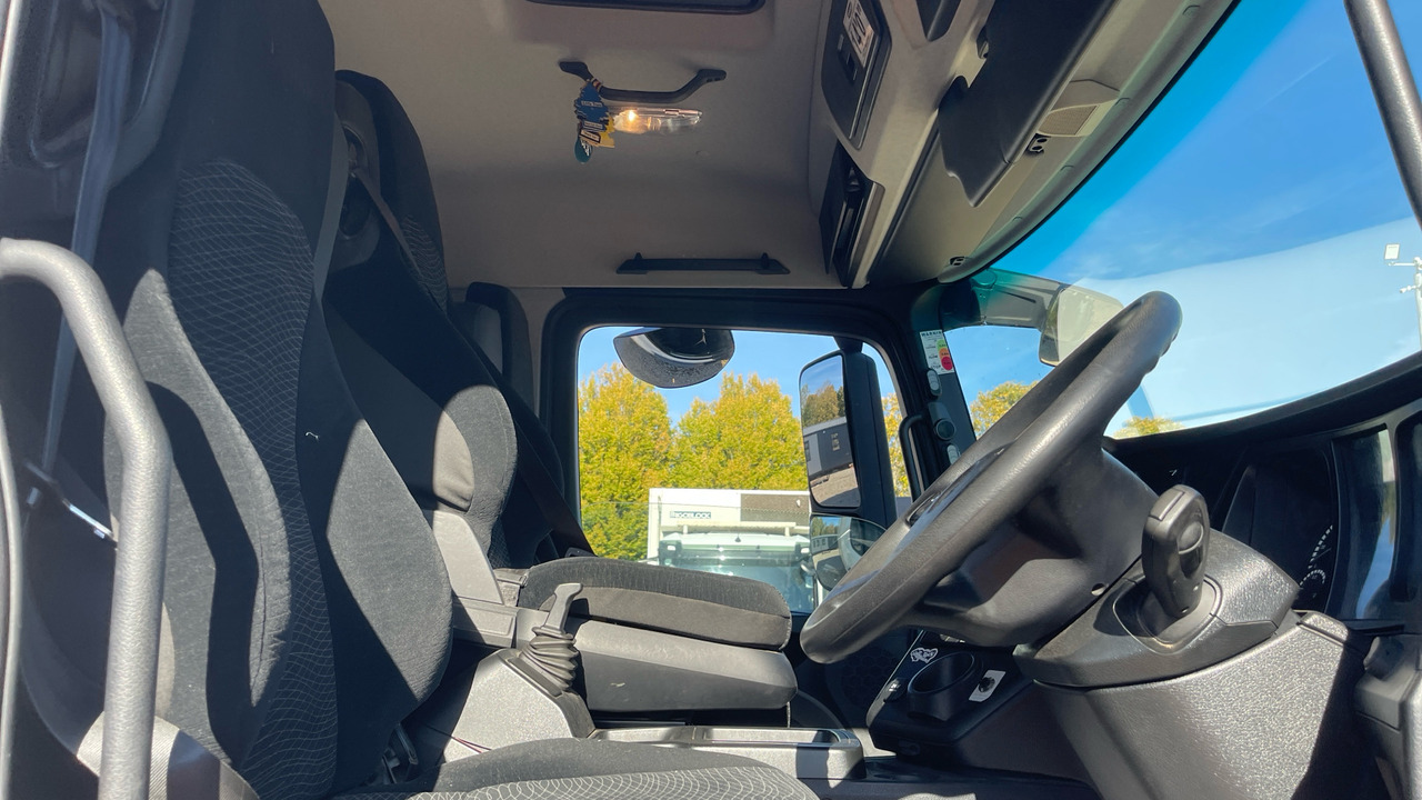Mercedes-Benz Antos - Plachtové nákladné vozidlo: obrázok 5 Mercedes-Benz Antos - Plachtové nákladné vozidlo: obrázok 5