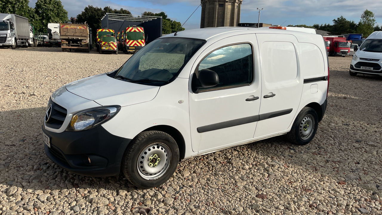 Mercedes-Benz Citan 109 CDI - Furgon: obrázok 2 Mercedes-Benz Citan 109 CDI - Furgon: obrázok 2