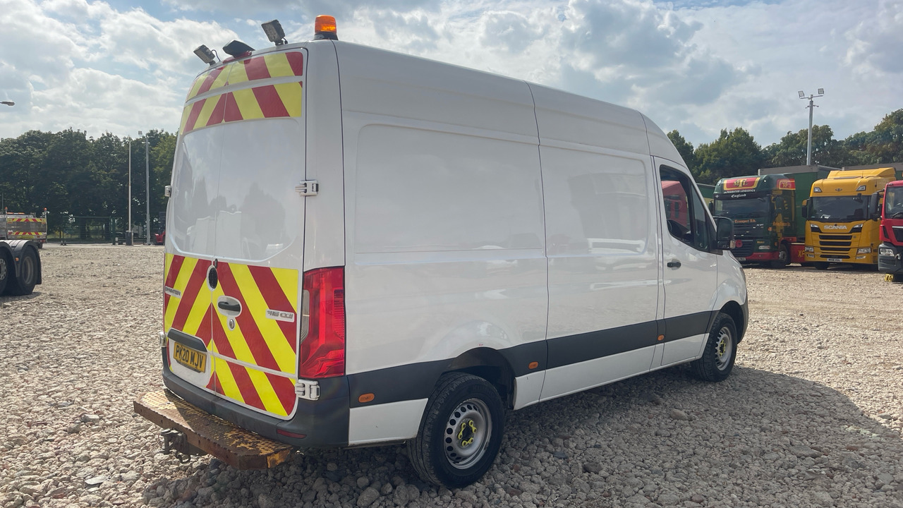 Mercedes-Benz Sprinter 316 CDI - Furgon: obrázok 4 Mercedes-Benz Sprinter 316 CDI - Furgon: obrázok 4