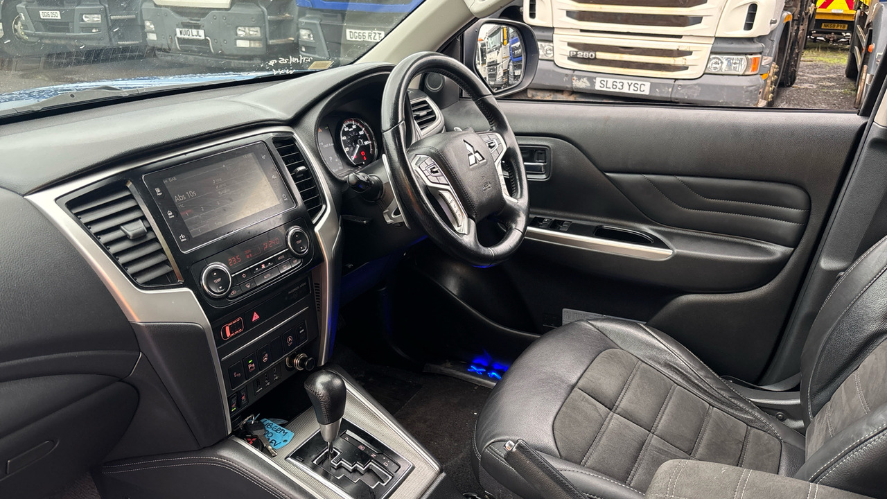 Pick-up, Dodávkа s dvojitou kabínou Mitsubishi L200 DI-D 2.3 Barbarian X 150PS: obrázok 16 Pick-up, Dodávkа s dvojitou kabínou Mitsubishi L200 DI-D 2.3 Barbarian X 150PS: obrázok 16