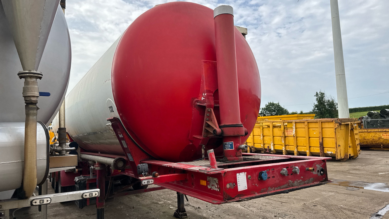 FELDBINDER TANKER POWDER - Príves: obrázok 3 FELDBINDER TANKER POWDER - Príves: obrázok 3