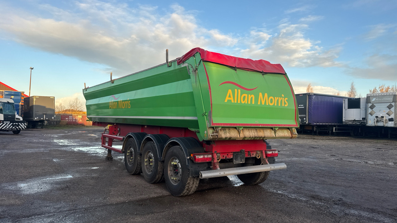 STAS TIPPER 'U' ROCKSTAR - Príves: obrázok 4 STAS TIPPER 'U' ROCKSTAR - Príves: obrázok 4