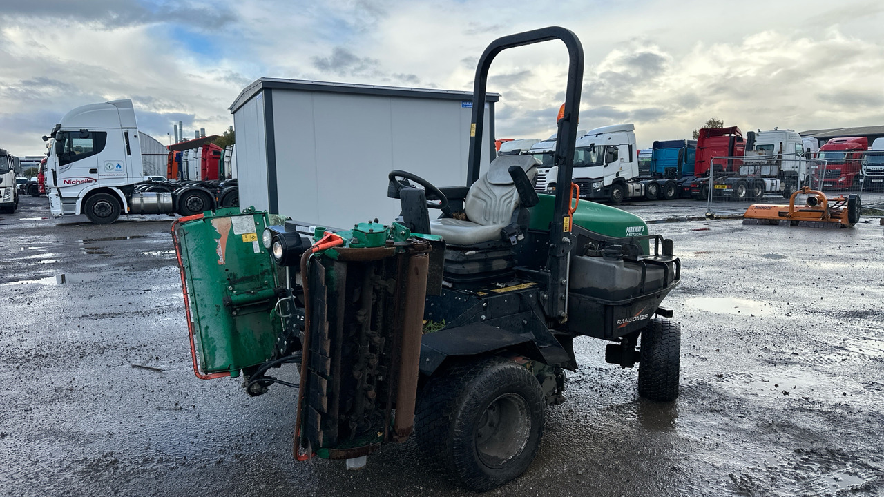 RANSOMES PARKWAY 3 METEOR - Záhradná kosačka: obrázok 2 RANSOMES PARKWAY 3 METEOR - Záhradná kosačka: obrázok 2