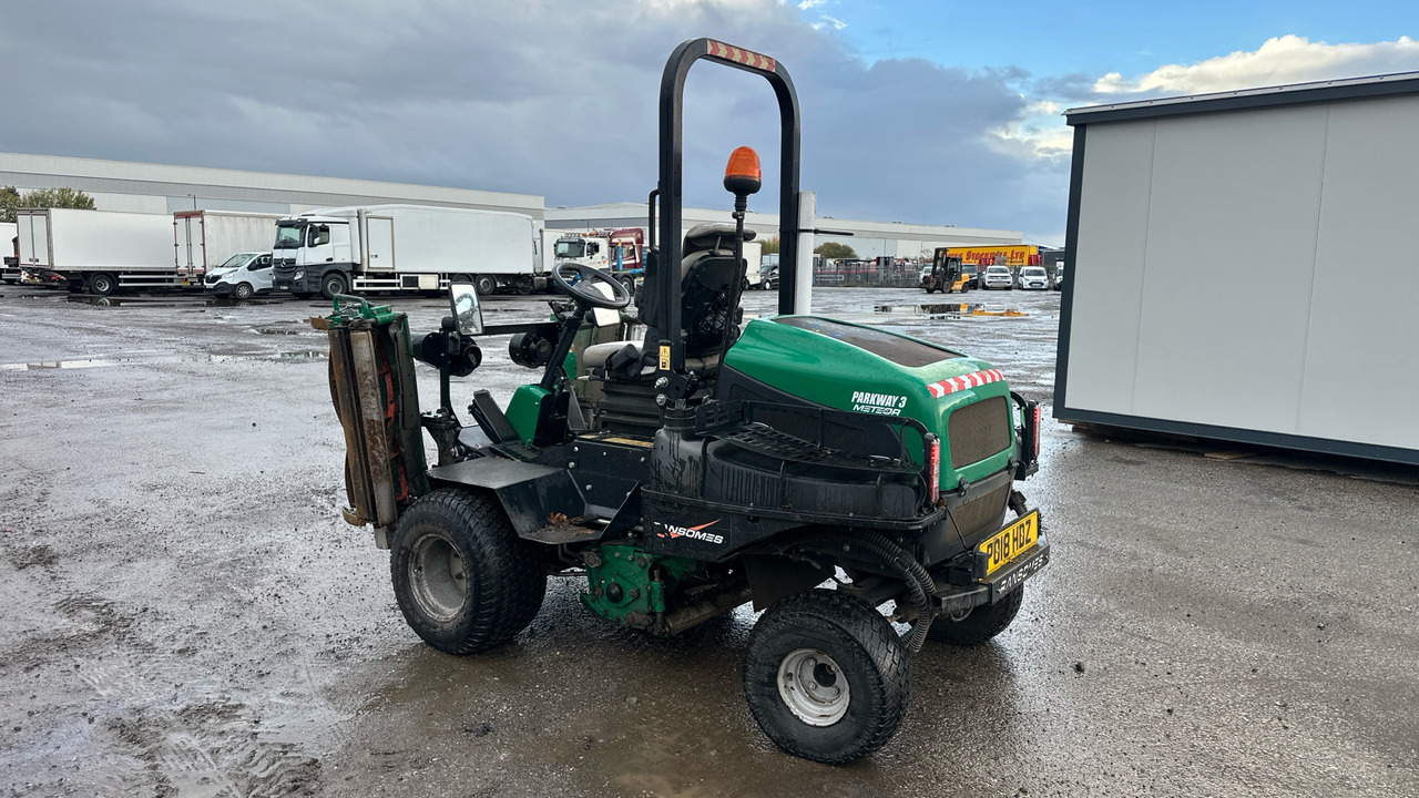 RANSOMES PARKWAY 3 METEOR - Záhradná kosačka: obrázok 3 RANSOMES PARKWAY 3 METEOR - Záhradná kosačka: obrázok 3