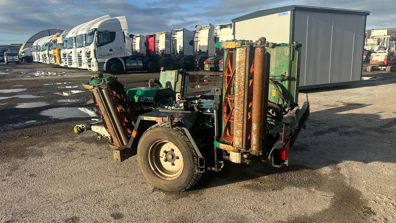 RANSOMES TG3400 8K - Záhradná kosačka: obrázok 3 RANSOMES TG3400 8K - Záhradná kosačka: obrázok 3