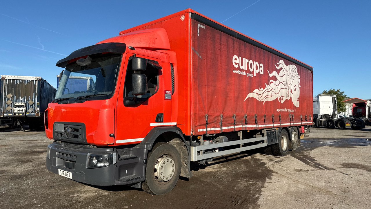 RENAULT D 26 - Plachtové nákladné vozidlo: obrázok 2 RENAULT D 26 - Plachtové nákladné vozidlo: obrázok 2
