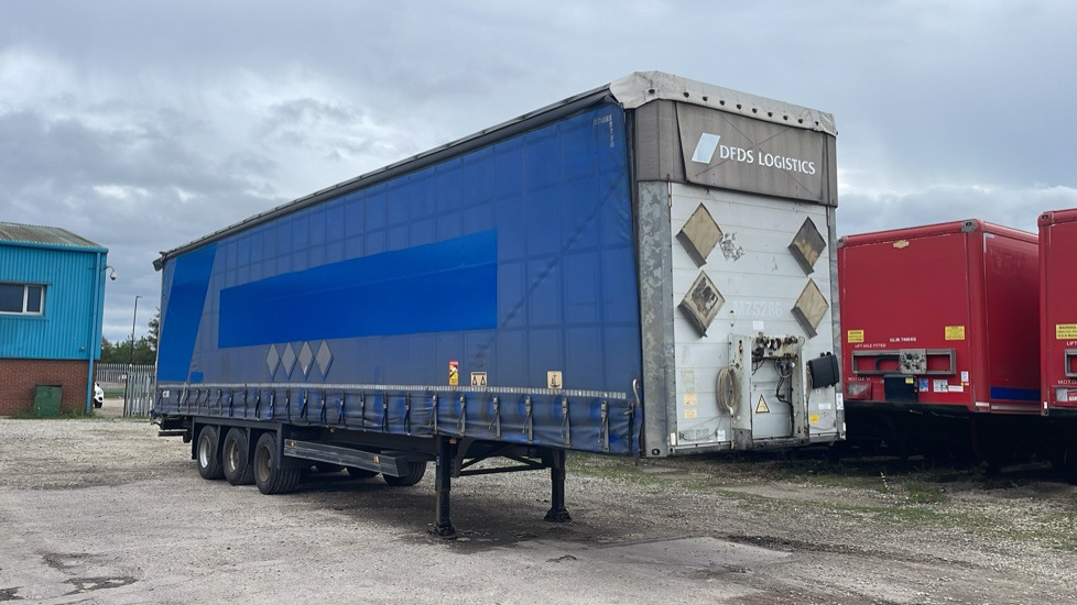 SCHMITZ CURTAINSIDE EUROLINER - Plachtový náves: obrázok 1 SCHMITZ CURTAINSIDE EUROLINER - Plachtový náves: obrázok 1