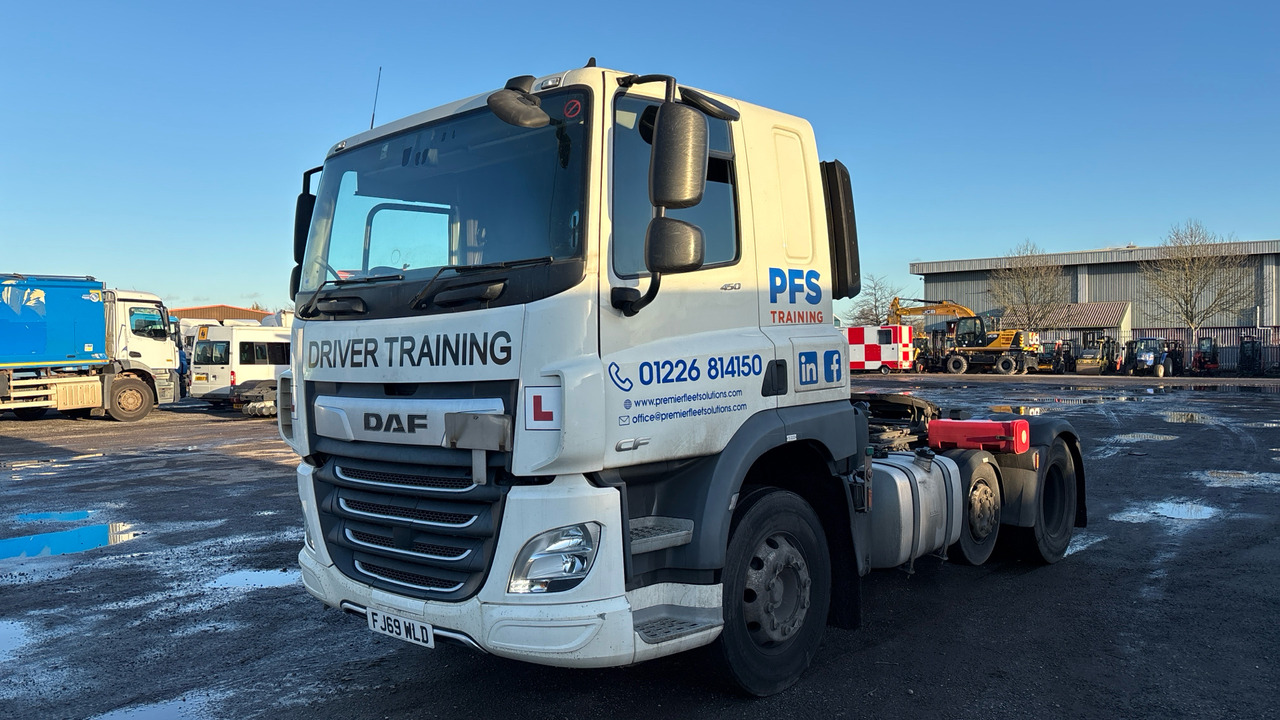 DAF CF 450 - Ťahač: obrázok 2 DAF CF 450 - Ťahač: obrázok 2