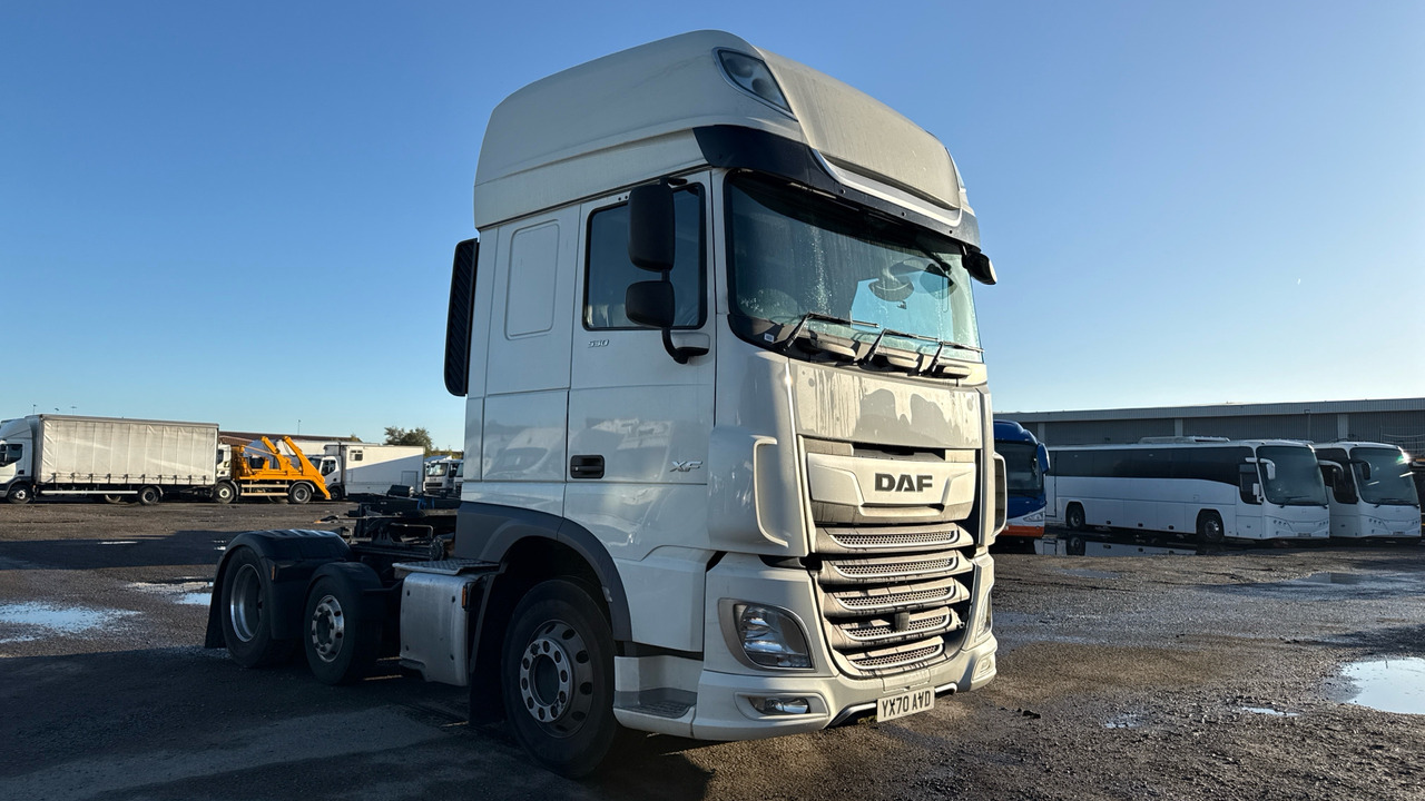 DAF XF 530 - Ťahač: obrázok 2 DAF XF 530 - Ťahač: obrázok 2