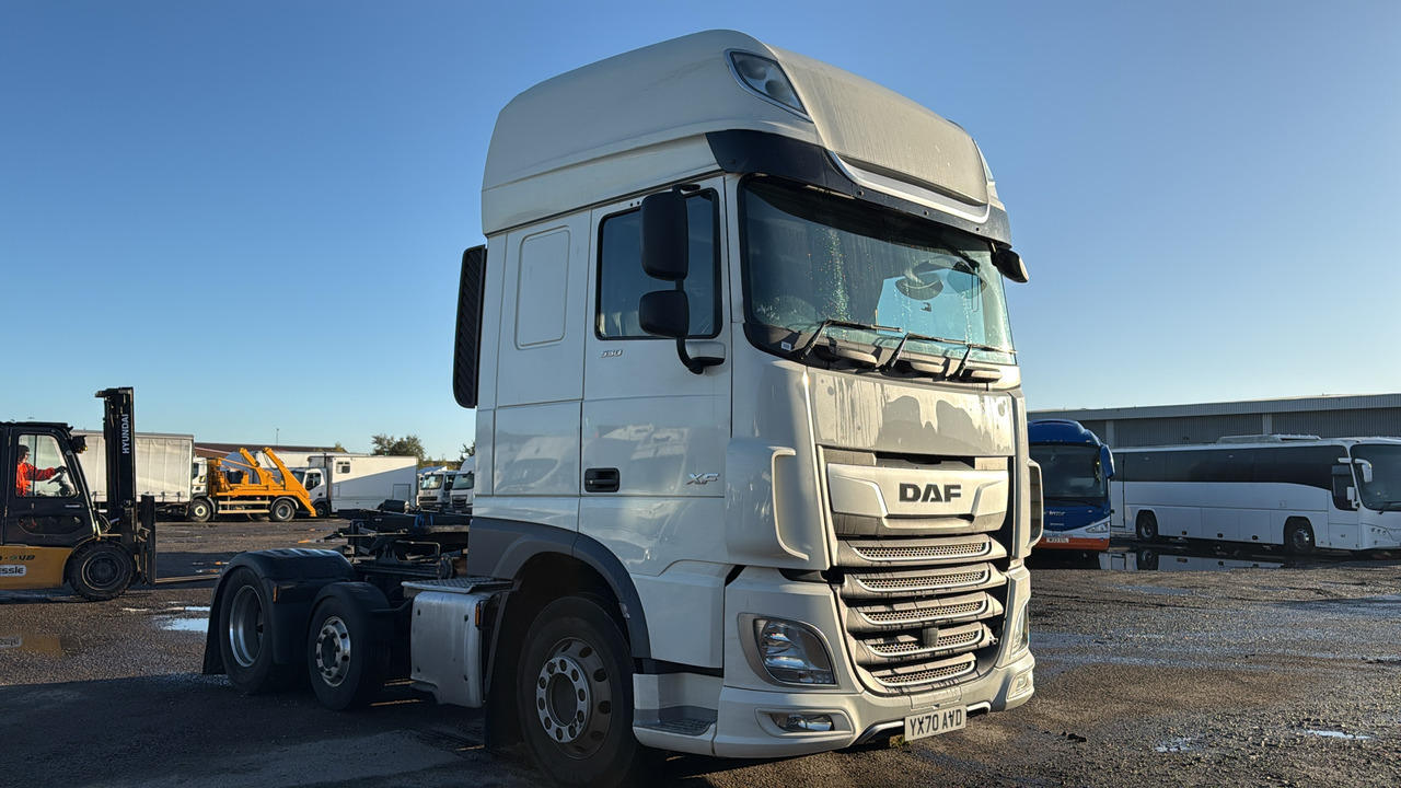 DAF XF 530 - Ťahač: obrázok 1 DAF XF 530 - Ťahač: obrázok 1