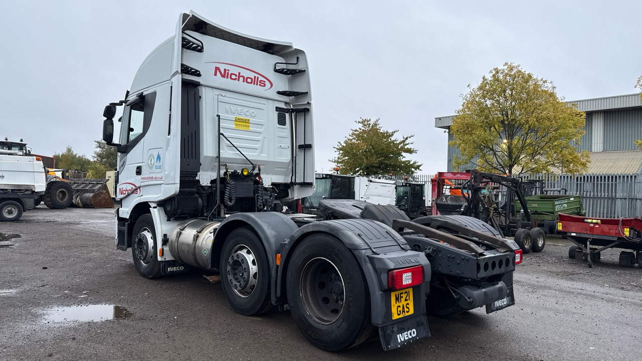 IVECO STRALIS 460 NP - Ťahač: obrázok 4 IVECO STRALIS 460 NP - Ťahač: obrázok 4