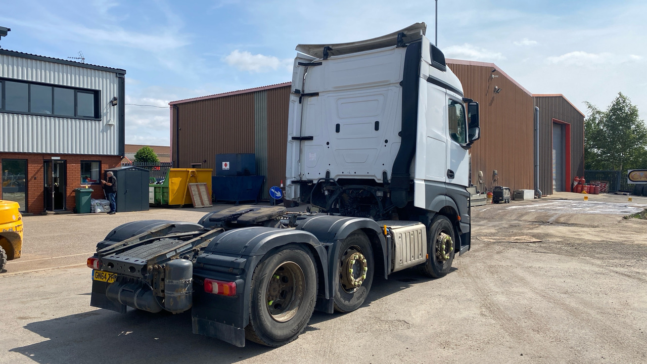 MERCEDES-BENZ ACTROS - Ťahač: obrázok 5 MERCEDES-BENZ ACTROS - Ťahač: obrázok 5