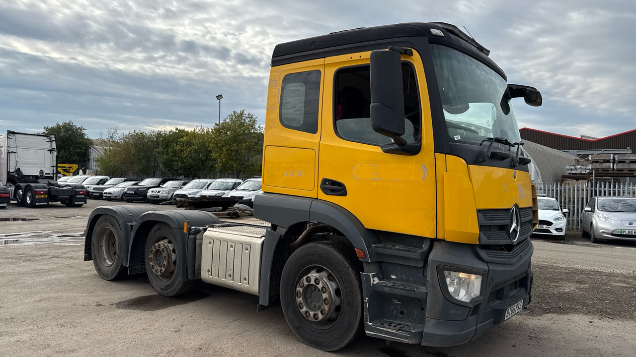MERCEDES-BENZ ACTROS - Ťahač: obrázok 1 MERCEDES-BENZ ACTROS - Ťahač: obrázok 1