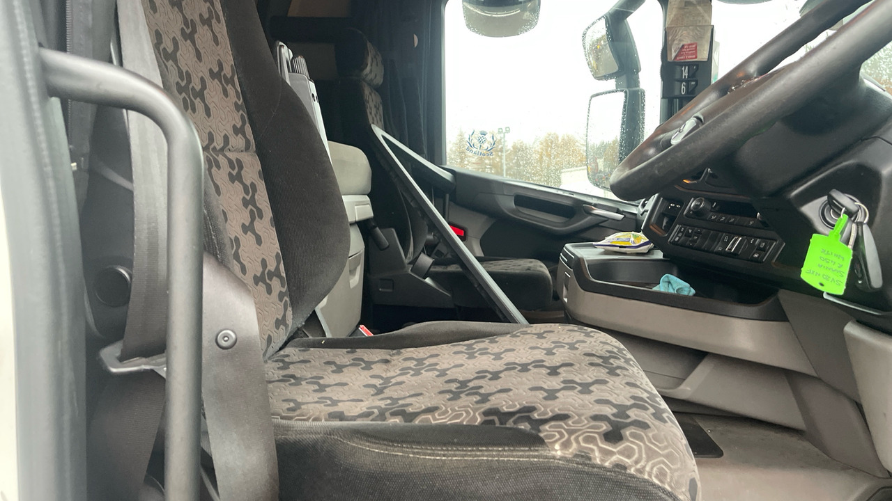 SCANIA R 450 - Ťahač: obrázok 5 SCANIA R 450 - Ťahač: obrázok 5