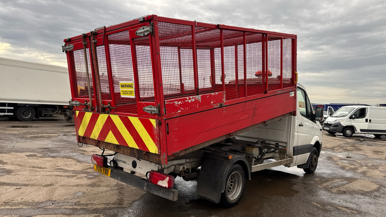 VOLKSWAGEN CRAFTER CR50 TDI - Dodávka sklápač: obrázok 4 VOLKSWAGEN CRAFTER CR50 TDI - Dodávka sklápač: obrázok 4