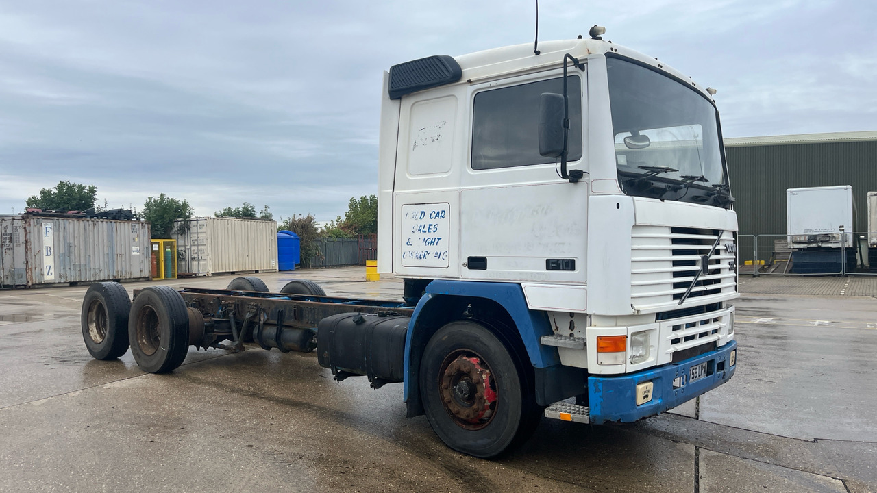VOLVO F10 - Podvozek s kabinou: obrázok 1 VOLVO F10 - Podvozek s kabinou: obrázok 1