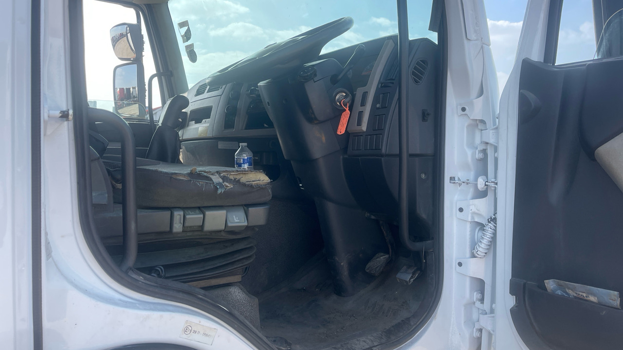 VOLVO FE 340 - Valníkový/ Plošinový nákladný automobil, Auto s hydraulickou rukou: obrázok 5 VOLVO FE 340 - Valníkový/ Plošinový nákladný automobil, Auto s hydraulickou rukou: obrázok 5