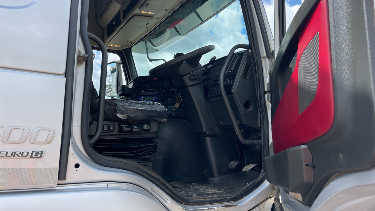 VOLVO FM 500 - Hákový nosič kontajnerov: obrázok 5 VOLVO FM 500 - Hákový nosič kontajnerov: obrázok 5