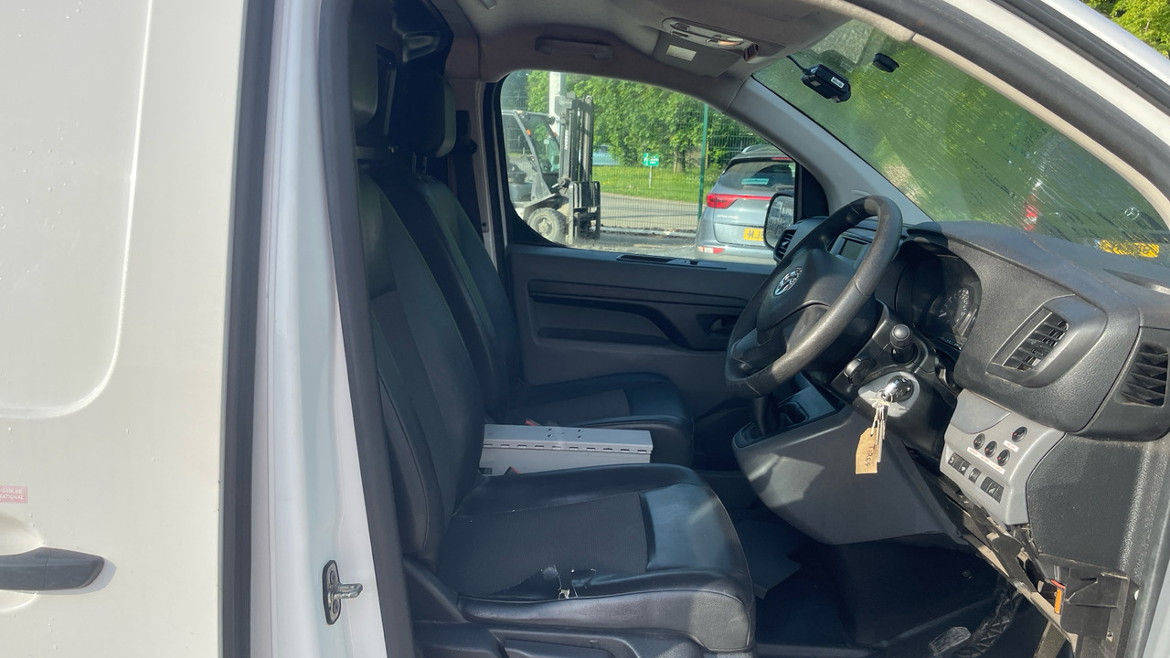 Vauxhall Vivaro 2900 1.5d 100PS Edition - Furgon: obrázok 5 Vauxhall Vivaro 2900 1.5d 100PS Edition - Furgon: obrázok 5