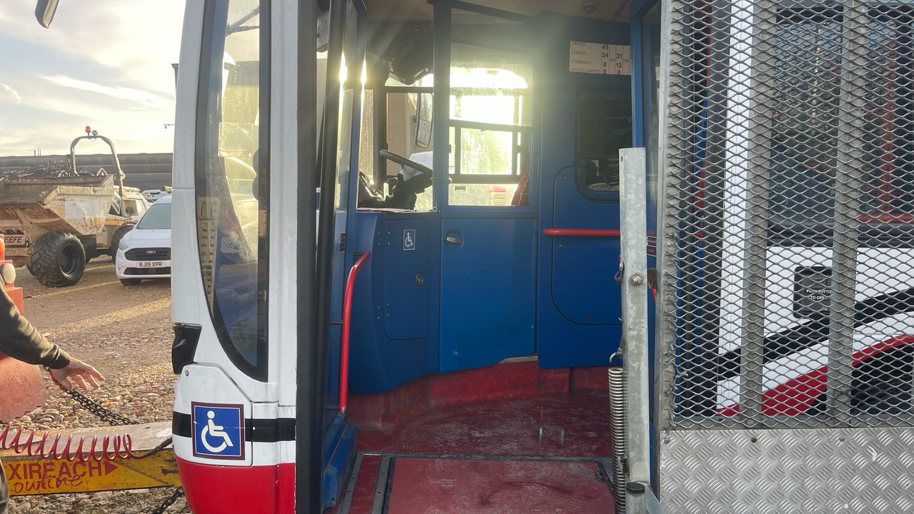 Dvojposchodový autobus Volvo B Series: obrázok 6 Dvojposchodový autobus Volvo B Series: obrázok 6