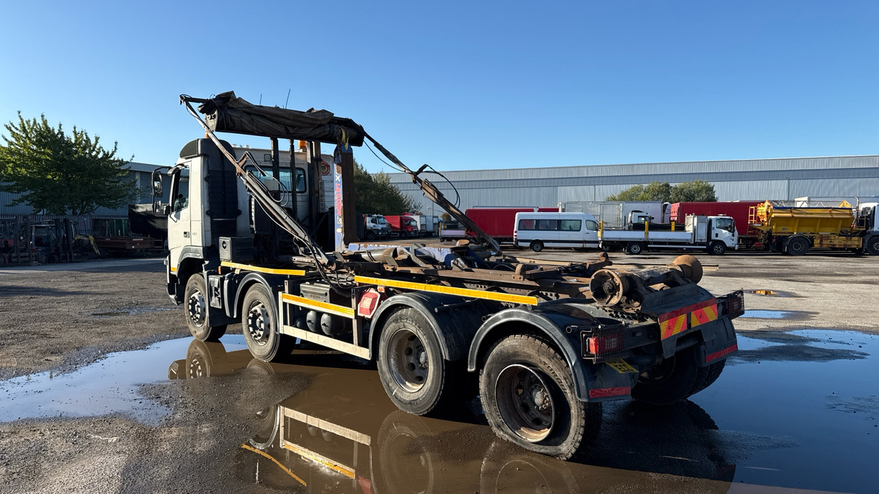 Volvo FMX 380 - Hákový nosič kontajnerov: obrázok 3 Volvo FMX 380 - Hákový nosič kontajnerov: obrázok 3